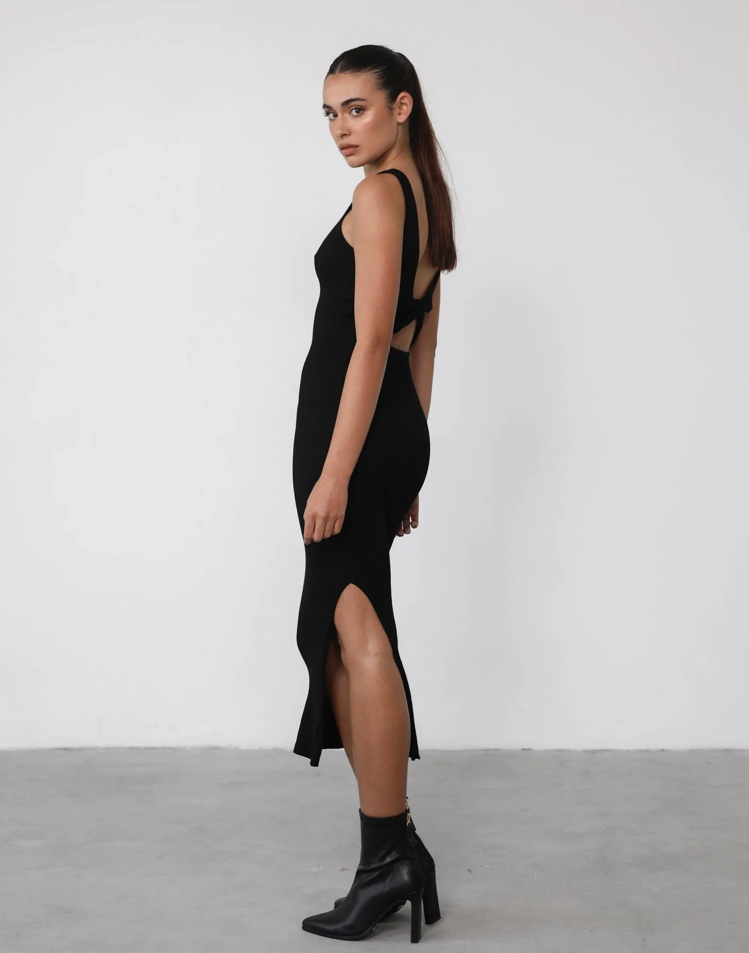 Belma Black Midi Dress