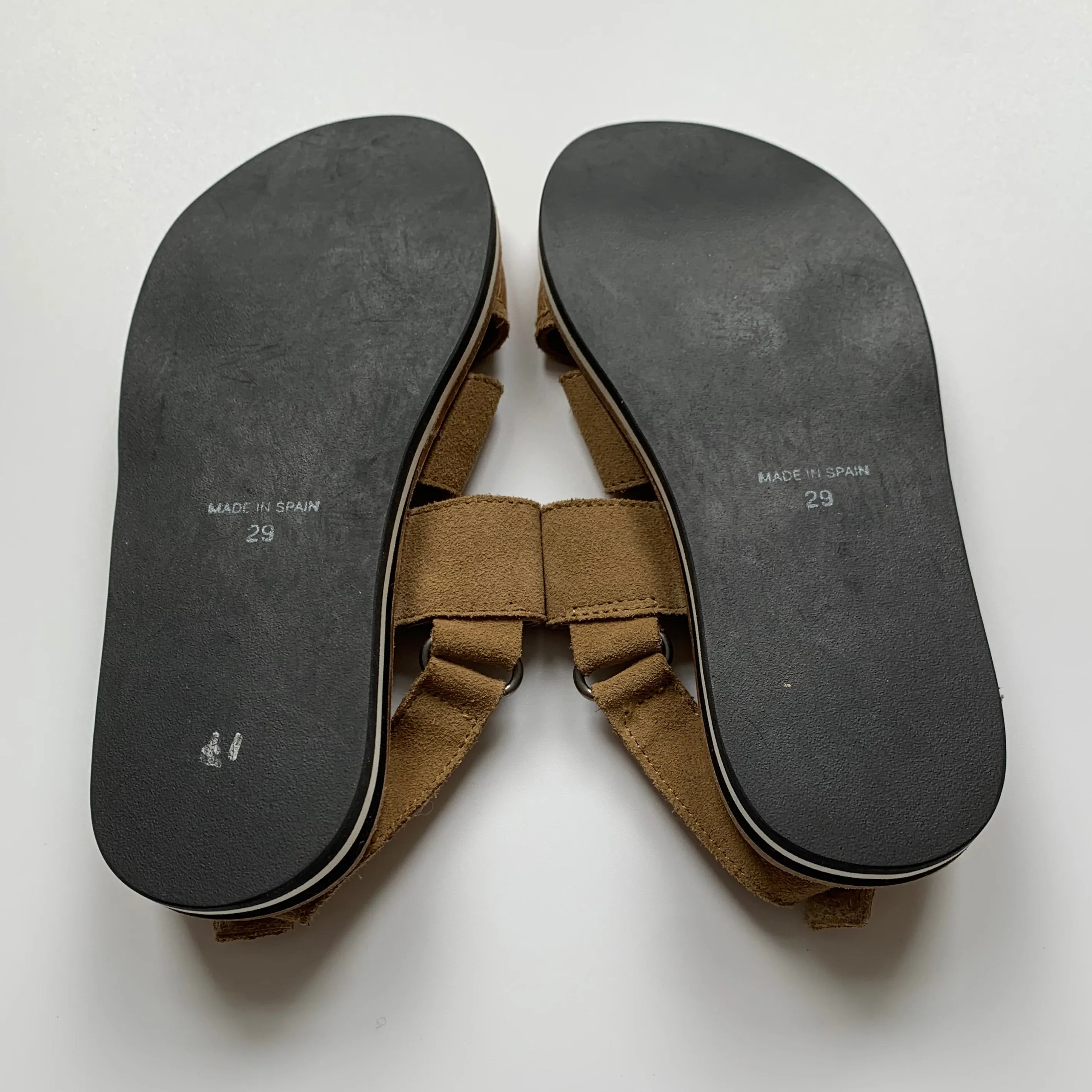 Bonpoint Tan Sandals in Size 29