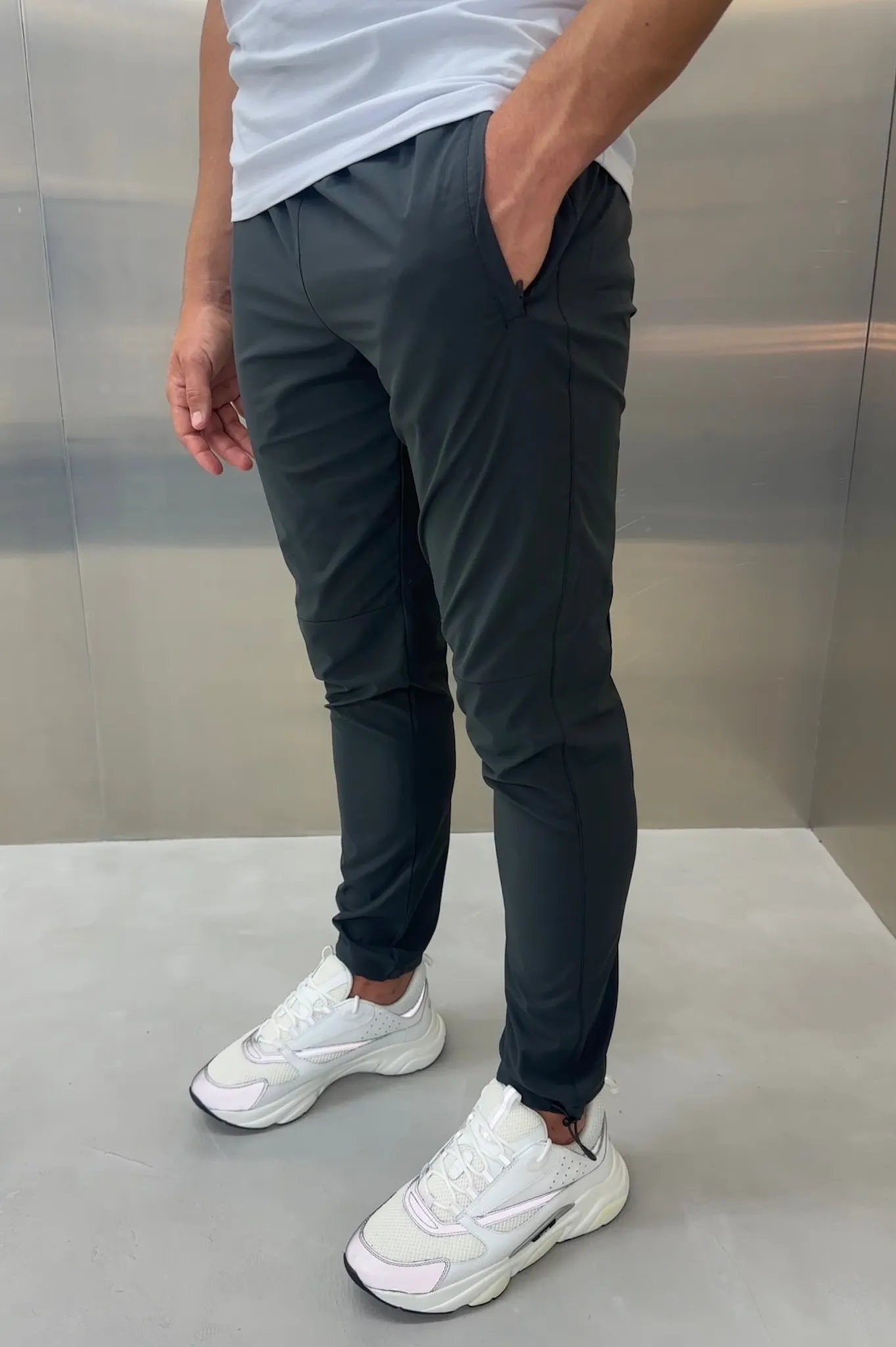 Capo Charcoal TECH Pant