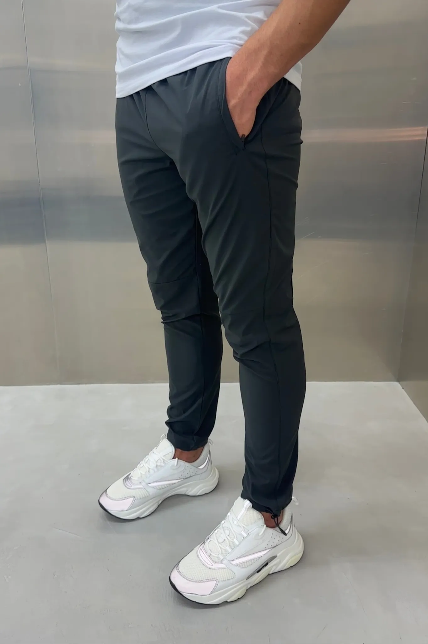 Capo Charcoal TECH Pant