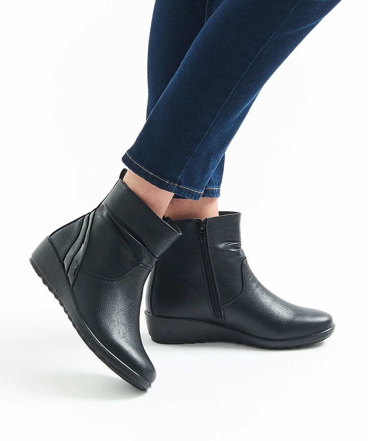 Ankle Boots with Cushion Walk