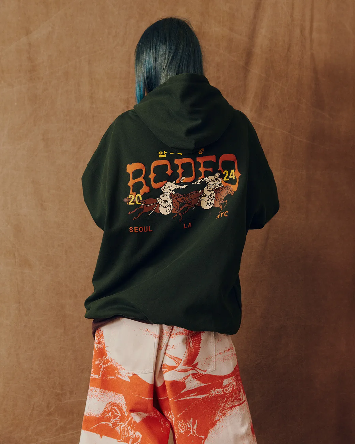 Forest Green Apgujeong Rodeo Hoodie - Stylish Urban Casual Wear for Men and Women