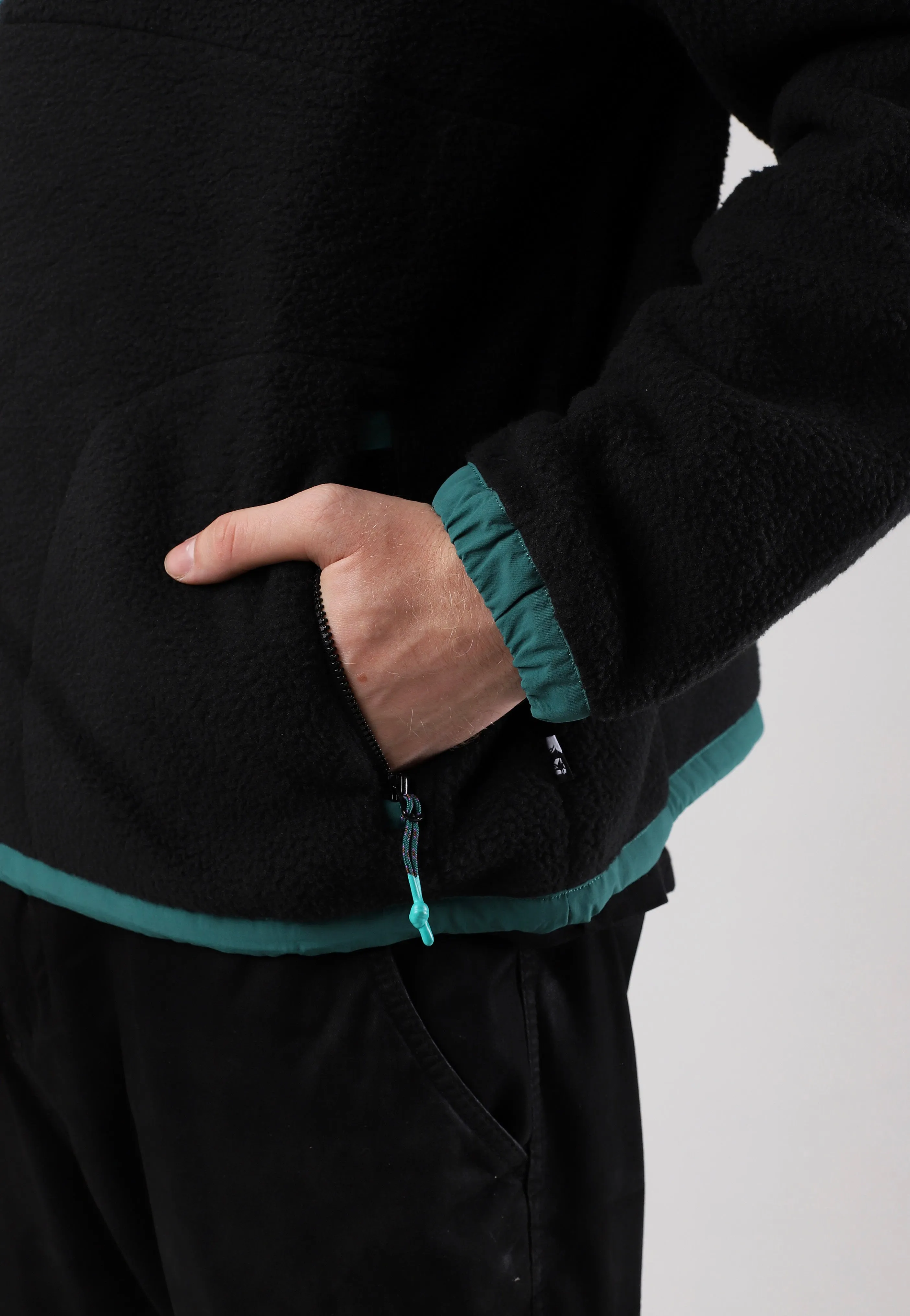 Gamvik 1/4 Zip Pullover in Black and Bayberry Photo