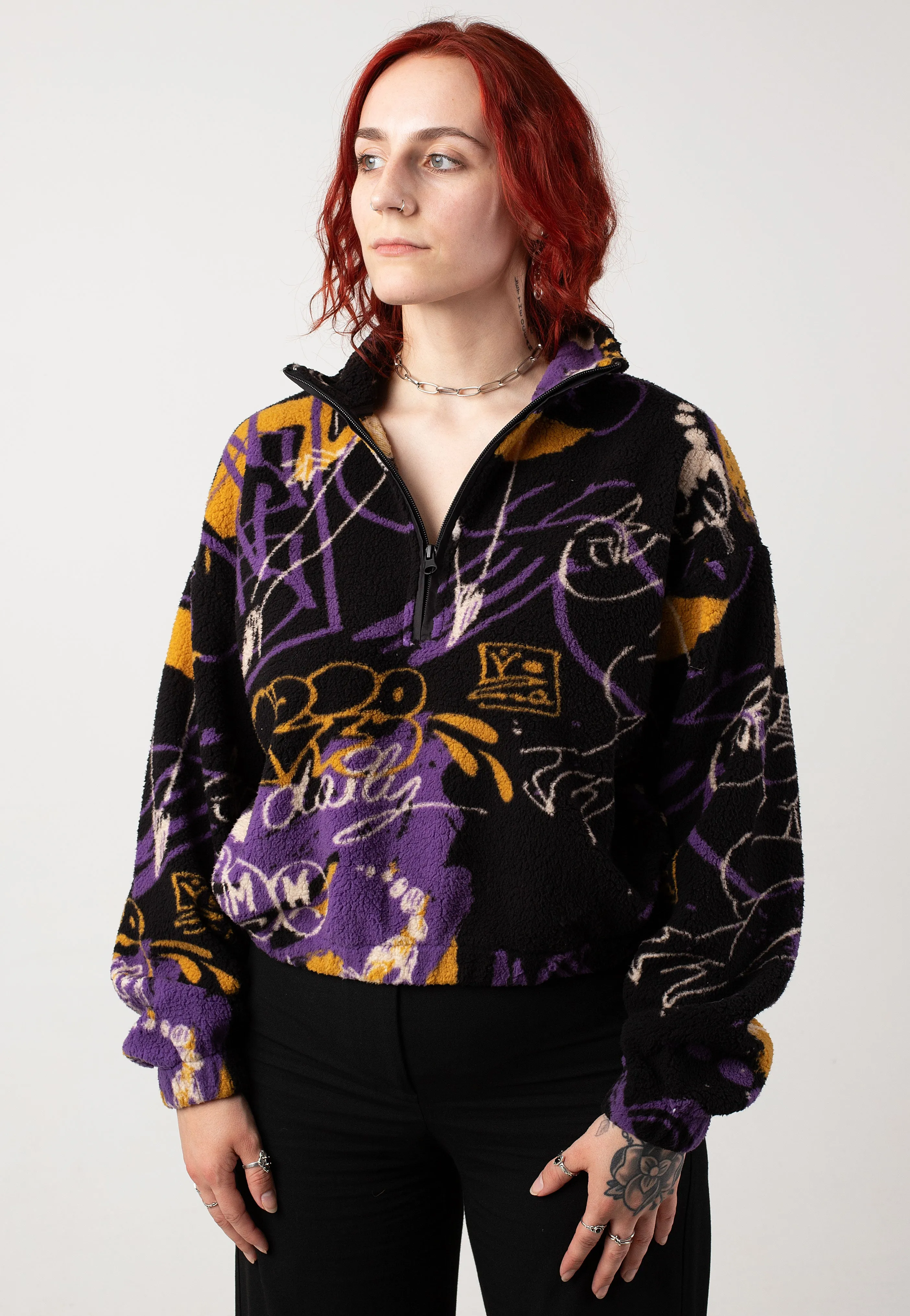 Iriedaily Arkta Teddy Black Purple Pullover