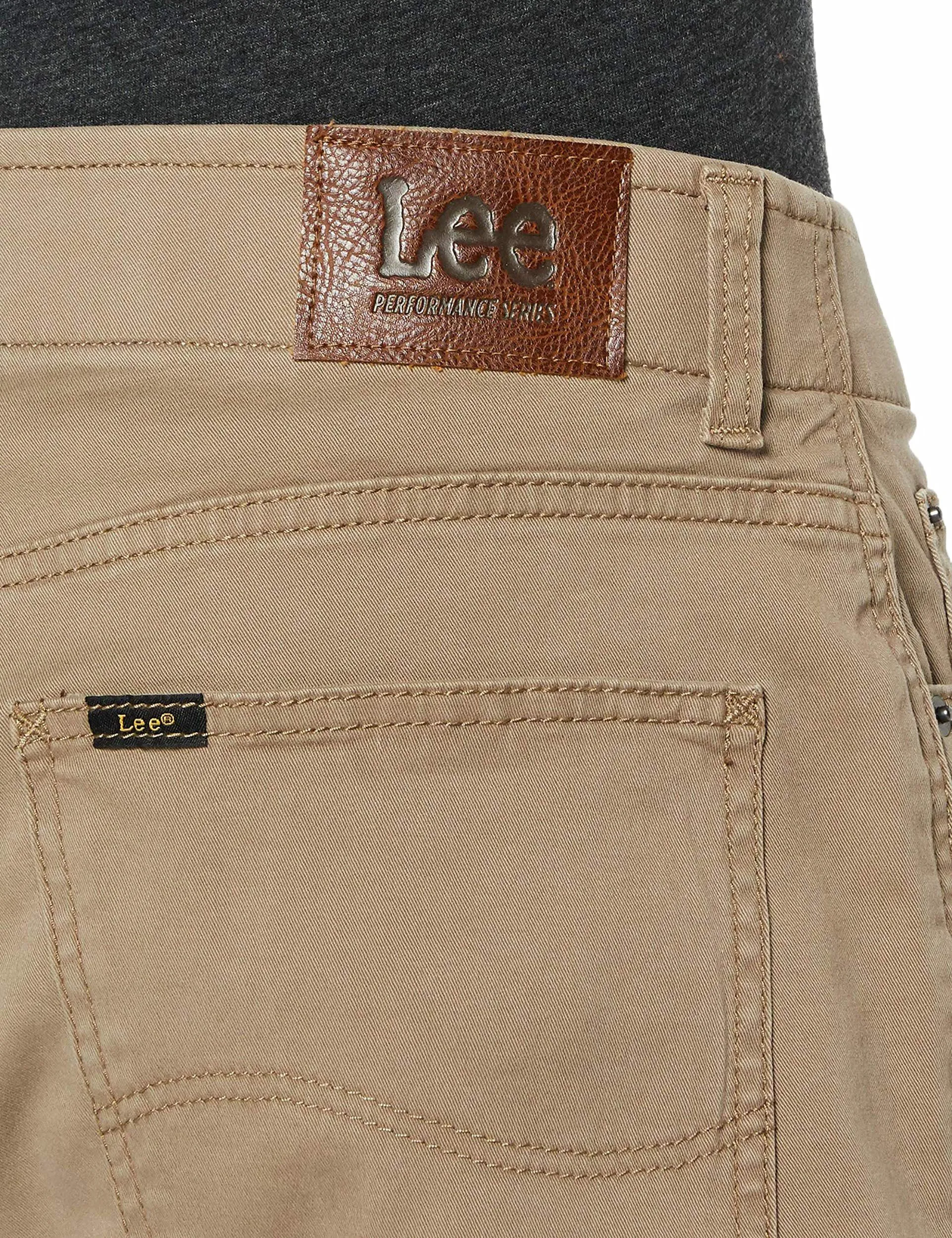 Cougar Lee Extreme Motion Straight Stretch Chino Jeans