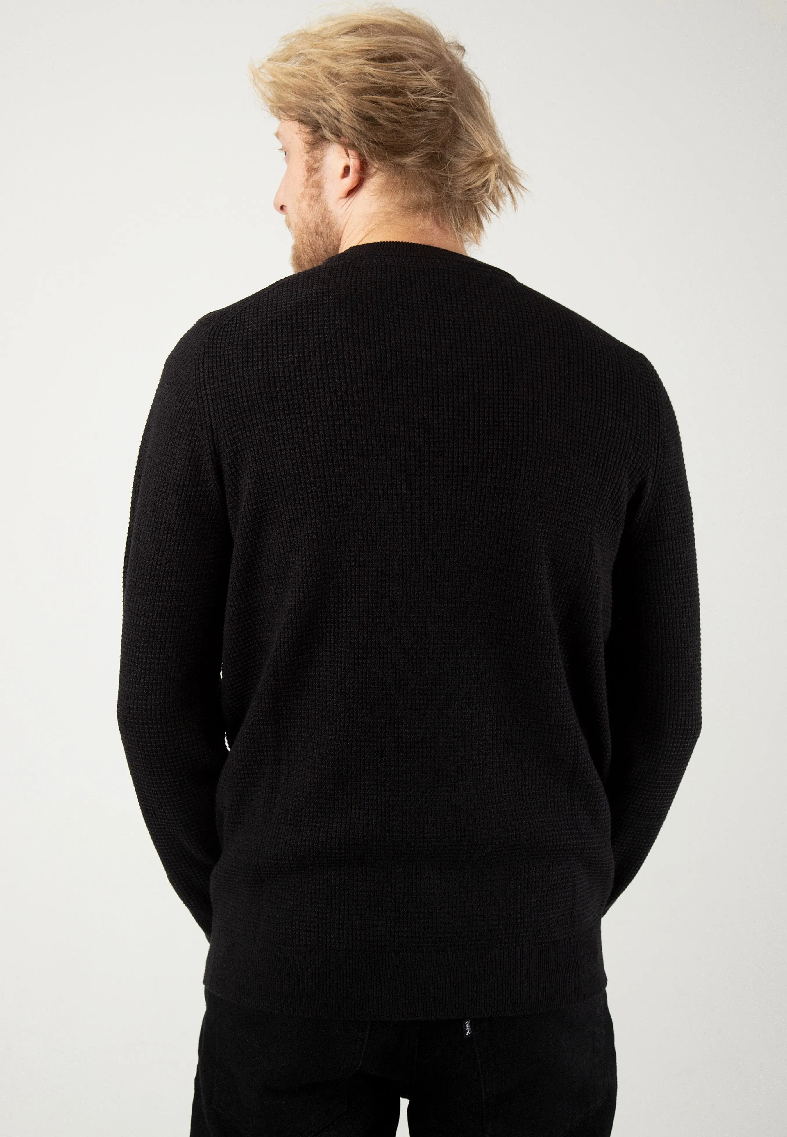 Lyle & Scott Jet Black Grid Knit Crew Neck Pullover