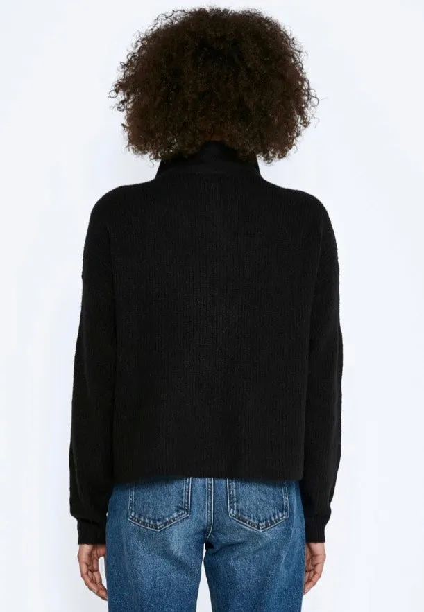 Newalice High Neck Black Pullover by Noisy May