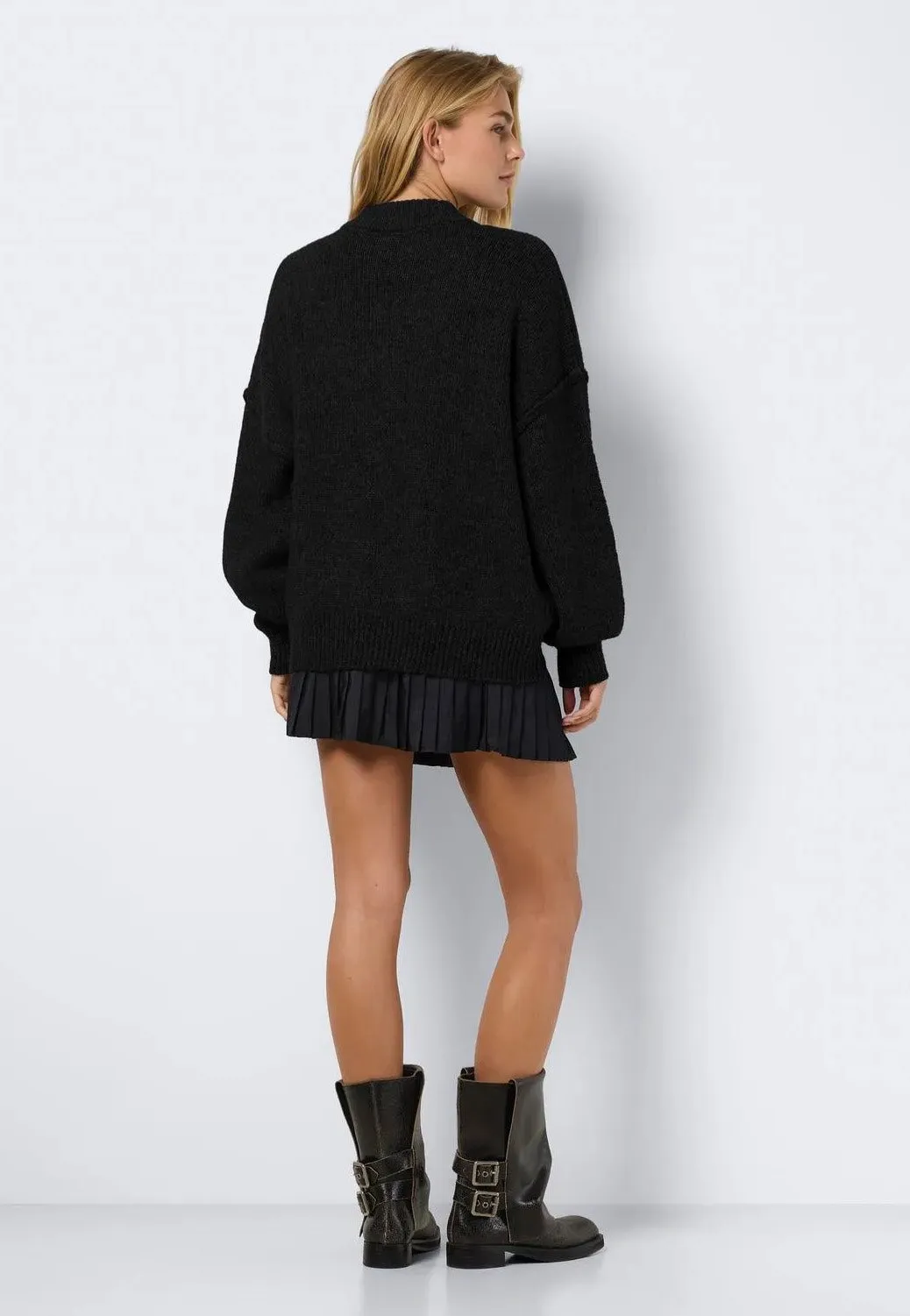 Noisy May Luisa Black Pullover