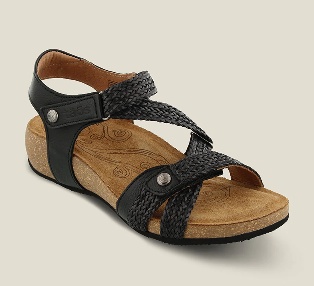 Taos Women's Trulie Sandals in Black Color