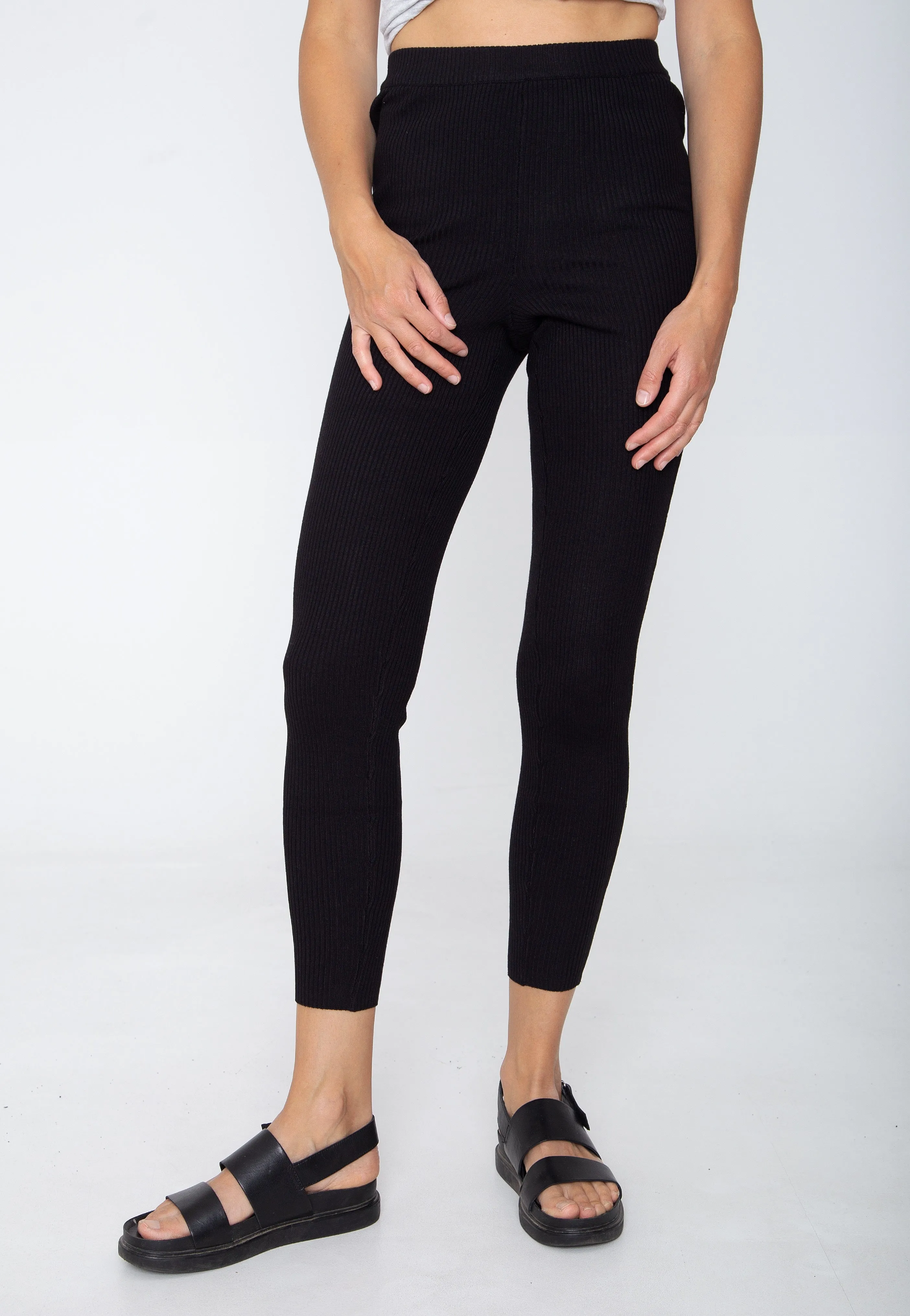 Urban Classics Ladies Rib Knit Black Leggings