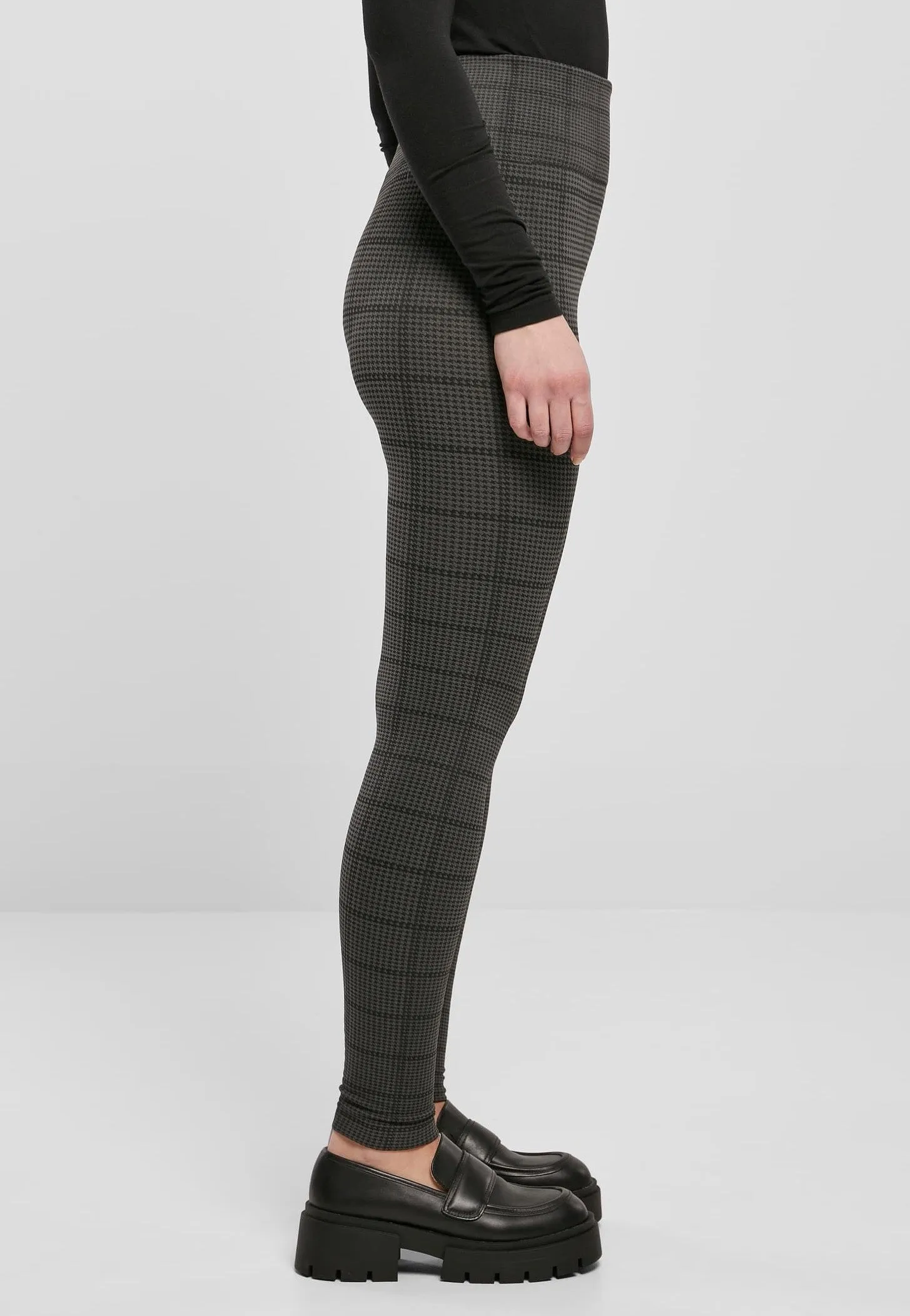 Urban Classics Seamless Checkered Leggings for Women