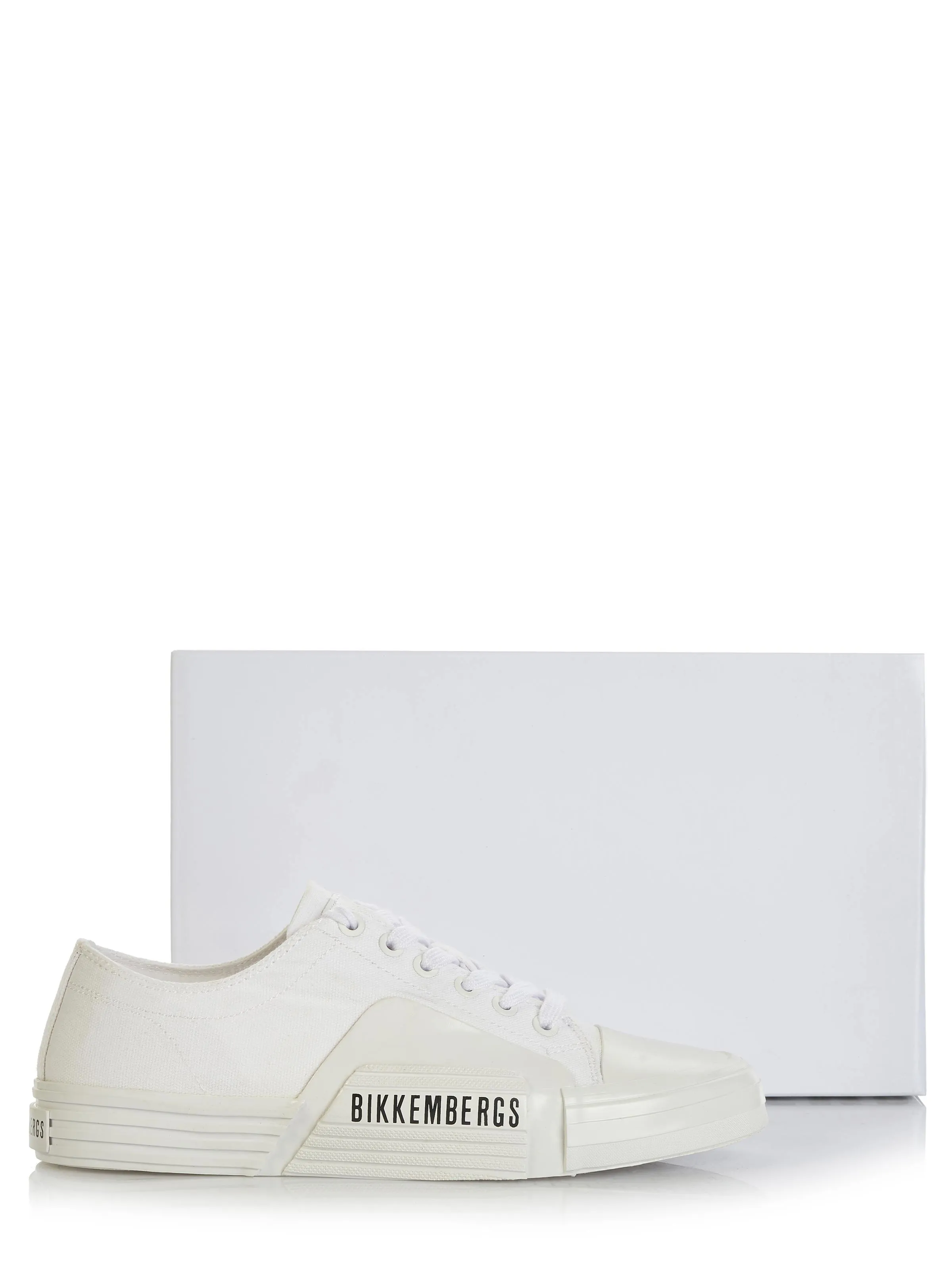 White Bikkembergs Shoes.